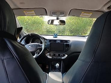 Продажа авто: Kia Rio: 1.6 л | 2015 г. Седан — 5