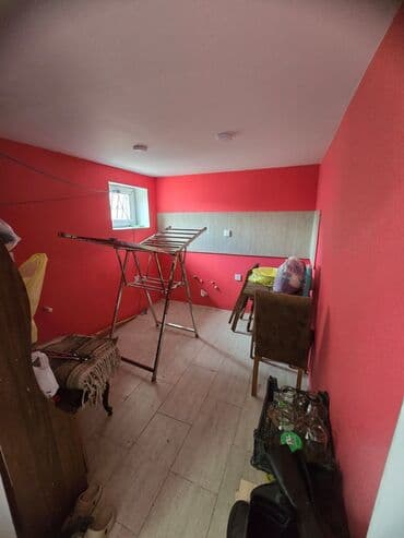 masazır həyət evi: Həyətyanı fərdi yaşa döşənmiş yol və meydança - Gül kolları və — 10