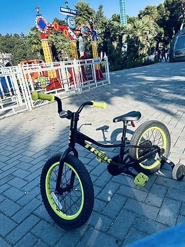 Детский мир: Uşaq üçün velosiped və elektrikli üçtəkərli motosiklet dəsti 1) Trek — 2