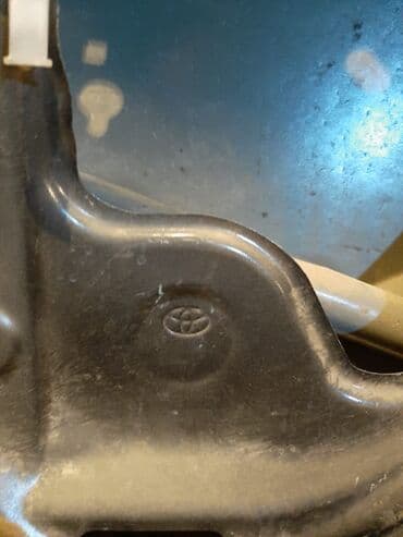 prado qapi: Toyota COROLLA 2012 il, Yaponiya, Ünvandan götürmə — 3