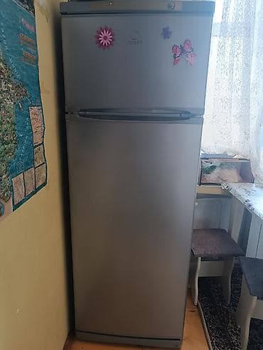 2 qapılı Indesit Soyuducu Satılır, rəng - Boz lalafo.az -da 2 qapılı Indesit Soyuducu Satılır, rəng - Boz