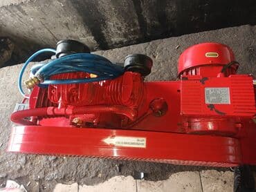 ağcaqanad torları: Sənaye tipli hava kompressoru – qırmızı, şaquli silindrli, təkərli — 4