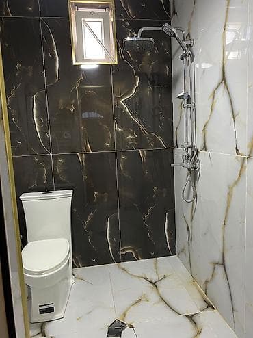Ramanada əsas yoldan 70 m aralı yerləşən mülkiyyət satılır: 4 otaq — 9