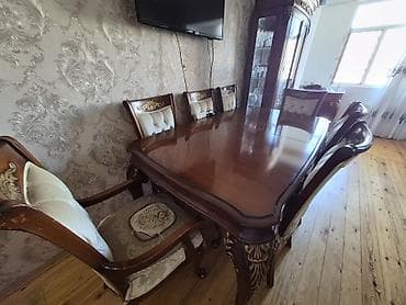 stulla: Qonaq otağı üçün, Açılan, Dördbucaq masa, 8 stul — 1