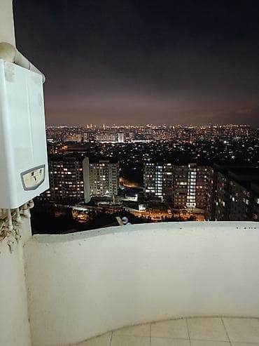 Kirayə üçün mebel ilə təmin olunmuş yataq otağı (mənzildə otaq) — 8