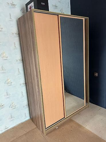 İşlənmiş, 2 qapılı, Güzgülü, Qəhvəyi, Taxta, Kupe, Düz dolab