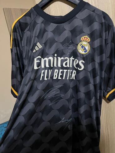 qizil qiymeti 2022: Futbolka, Adidas, L — 1