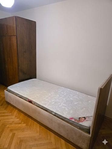 matras satilir: TƏCILI satilir bir neferlik yataq desti ustunde ortopedik dosekde — 1