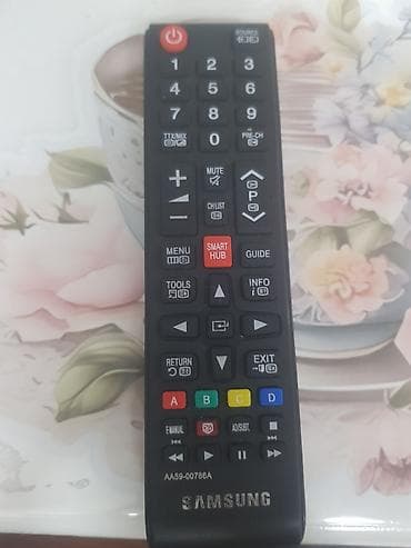 samsung smart: Samsung Smart TV + pult Xüsusiyyətlər: - Ekran: təxminən 32 düym — 3