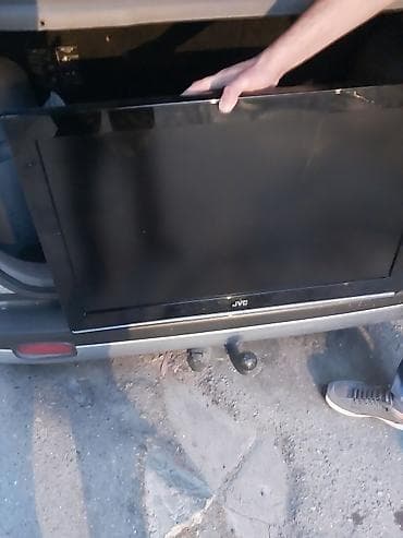 tv alanlar: JVC LCD/LED televizor - Ekran diaqonalı: təxminən 32–40 düym — 1