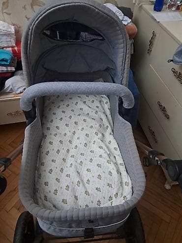 Çıxarılmayan beşikli araba