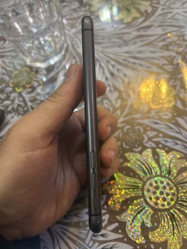 iphone 11 pro ekranı: IPhone 11, 64 GB, Qara, Face ID — 6