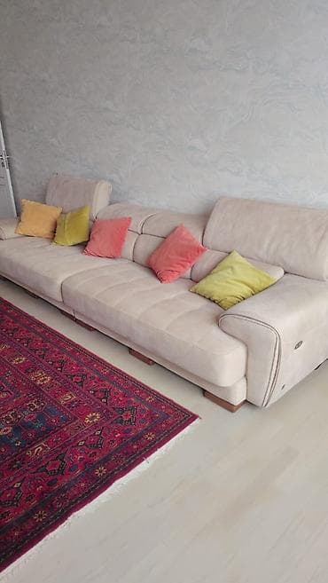 İşlənmiş, Divan, Divan