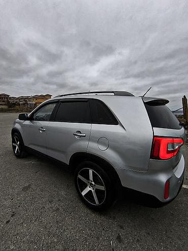 maşın bazarı: Möhtəşəm vəziyyətdədir. Barter var. Barter ev və maşın ilə mümkündür — 5