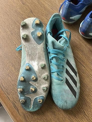 adıdas: Butslar Adidas, Ölçü: 44 — 2