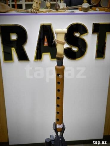 milli komanda: Balaban Rast musiqi alətləri mağazalar şəbəkəsi 3 ünvanda yerləşir; 1) — 1