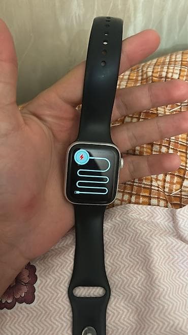 Smart saat, Apple, Suya davamlı, rəng - Gümüşü