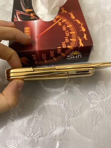 нокиа 8910i купить: Nokia 1, цвет - Золотой, Кнопочный, Две SIM карты — 3