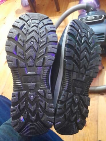 bot ayaqqabilar: Qış üçün isti kişilər üçün bot - Rəng: qara - Ölçü: 42 (dabanın — 3