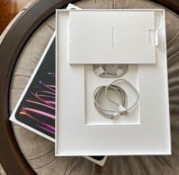 ipad 3: Apple iPad Pro 12.9 (2022), 12,9", 256 GB — 2