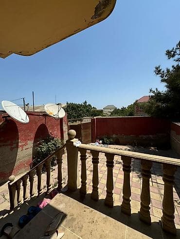 kiraye ev ecemide: Biləcəri 4 otaqlı, 2 kv. m — 3