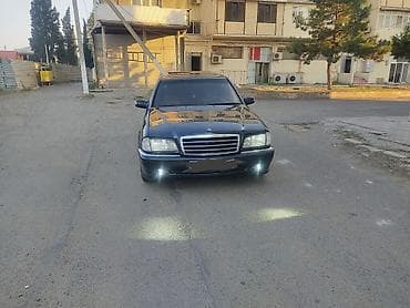 bmw e 39: Mercedes-Benz 240: 2.4 l | 1998 il Sedan — 4