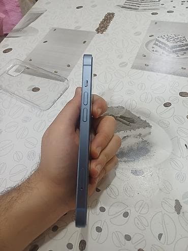 ikinci el iphone 14: IPhone 14, Mavi, Face ID — 1