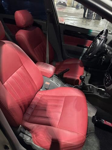 turbo az hyundai i30 dizel: Daewoo Gentra: 1.5 l | 2014 il Sedan — 5