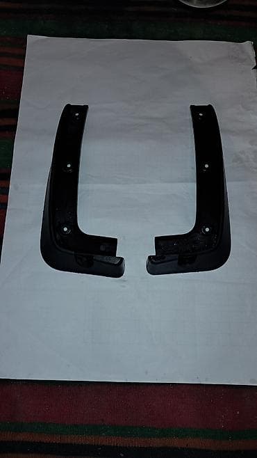 su masnı: Hyundai Santa Fe üçün arxa təkər brizqaviki (üstdənçıxma) - Model — 2