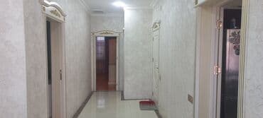 ramanı ev: Ramana qəs. 3 otaqlı, 150 kv. m, Kredit yoxdur, Orta təmir — 2