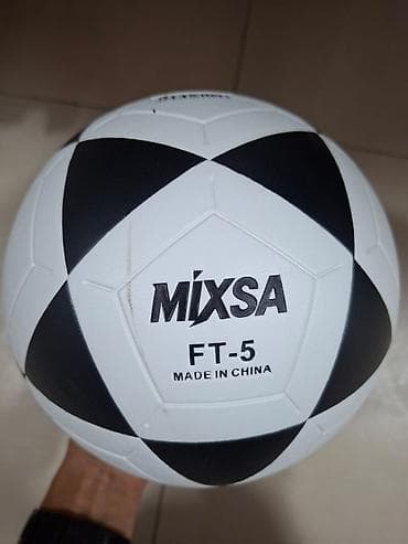 top setka: Futbol topları 15-20 azn Məhsul təsviri: - Brendlər: DEER (Premium — 3
