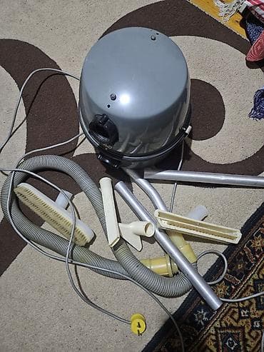 kantiner: Tozsoran Вихрь-6М (Vixr-6M) Xüsusiyyətlər: - Tip: Elektrik tozsoran - — 6