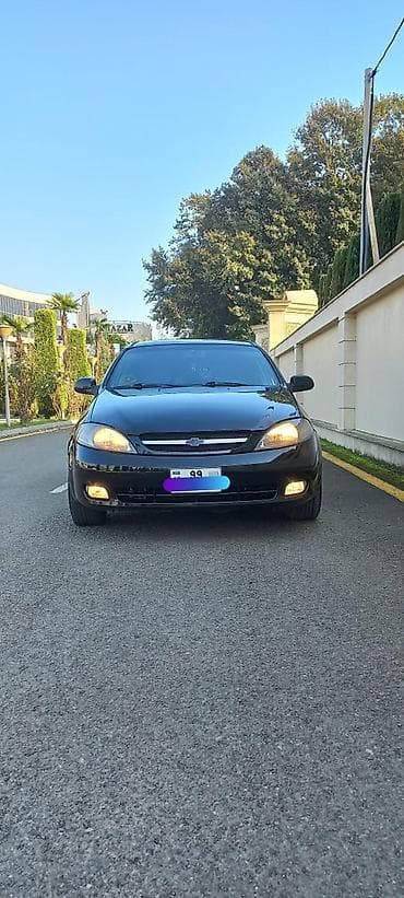 Chevrolet Lacetti: 1.6 l | 2008 il 200000 km Hetçbek