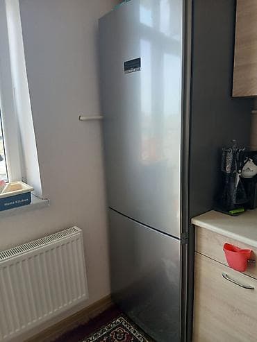 Duxovkalar: 2 qapılı Bosch Soyuducu Satılır, rəng - Gümüşü — 1