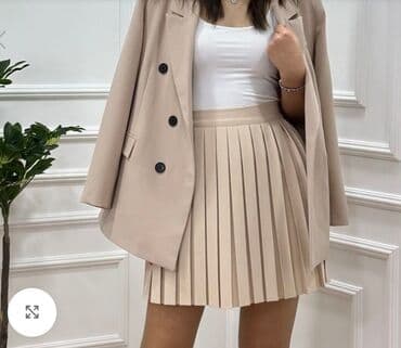 toxunma jaketler instagram: Az Geyinilmis geyimlerdi her biri tezedir qiymet ve razmerle bagli — 5