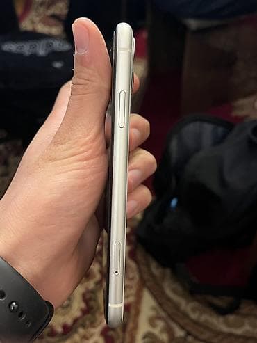 IPhone 11, Ağ, Face ID — 3
