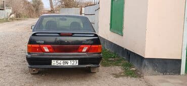 traktor te 25: LADA Samara sedan – qara rəngdə, 4 qapılı, arxa spoylerli. - Kuzov — 3
