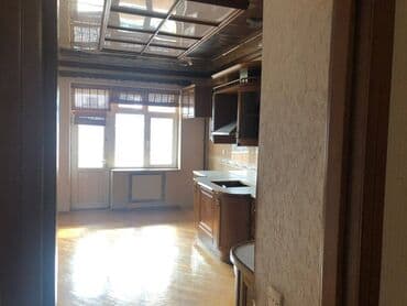 9 ci mikrorayon satilan evler: 3 otaqlı, Yeni tikili, 170 kv. m — 9