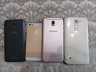 Bir yerdə müxtəlif markalı smartfon korpusu və komplektləri: -
