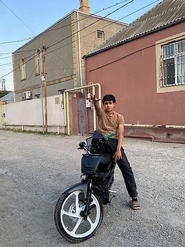 motorlar: Salam moto satilir zx 80 elim yandi cuzi xerci var dinama deyismelidi — 2