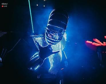 azal bilet qiymətləri: Super robot show artiq Bakida! Очень интересное шоу роботов теперь в — 10