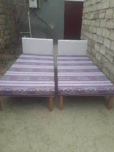 Kravat taza 
Hazırı var 
Çatdırılma münasib qiymata