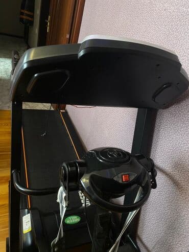 green hill беговая дорожка: Motor 3.OHP Çeki götürma 130 kq Firma:Green HILL Ekran nebz, kolori — 2