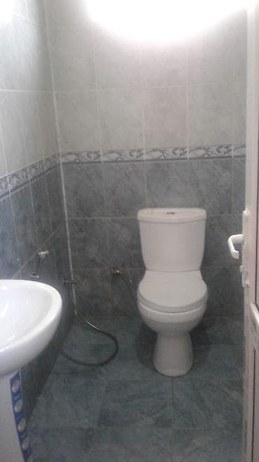 kiredit ev: Daş üzlü iki mərtəbəli həyət evi - Ümumi görünüş: Bütöv daşla — 10