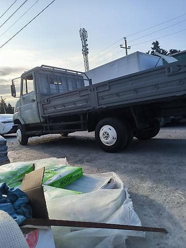 2008 ford transit: ZİL markalı açıq кузовlu yük avtomobili. Şəkillərdə ağ rəngli kabinə — 6