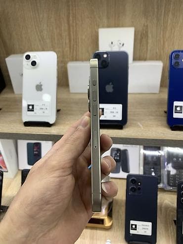 iphone ikinci əl: IPhone 15 Pro, 128 GB, Natural Titanium, Simsiz şarj — 3