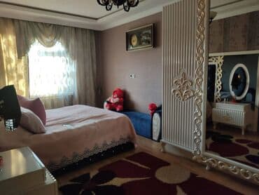 binede ipoteka evler: Bakı, 3 otaqlı, Köhnə tikili, m. Neftçilər, 80 kv. m — 2