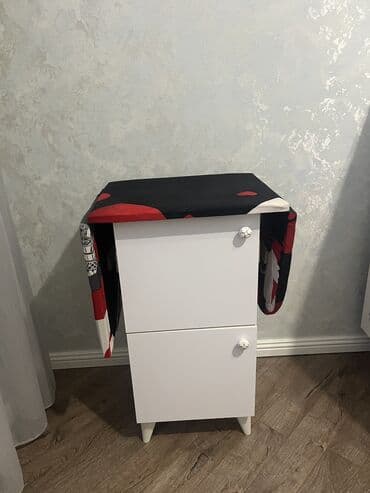 ütü masası dolabı: Kompakt ütü masası-dolab kombini - İki funksiyanı birləşdirən — 2