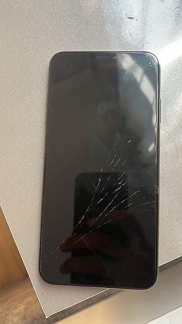 i̇pone x: IPhone X, Qızılı, Qırıq — 2