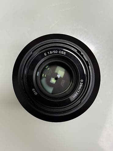 mini itx: Sony E 50mm f/1.8 OSS (SEL50F18) obyektiv - Uyğunluq: Sony E-mount — 3